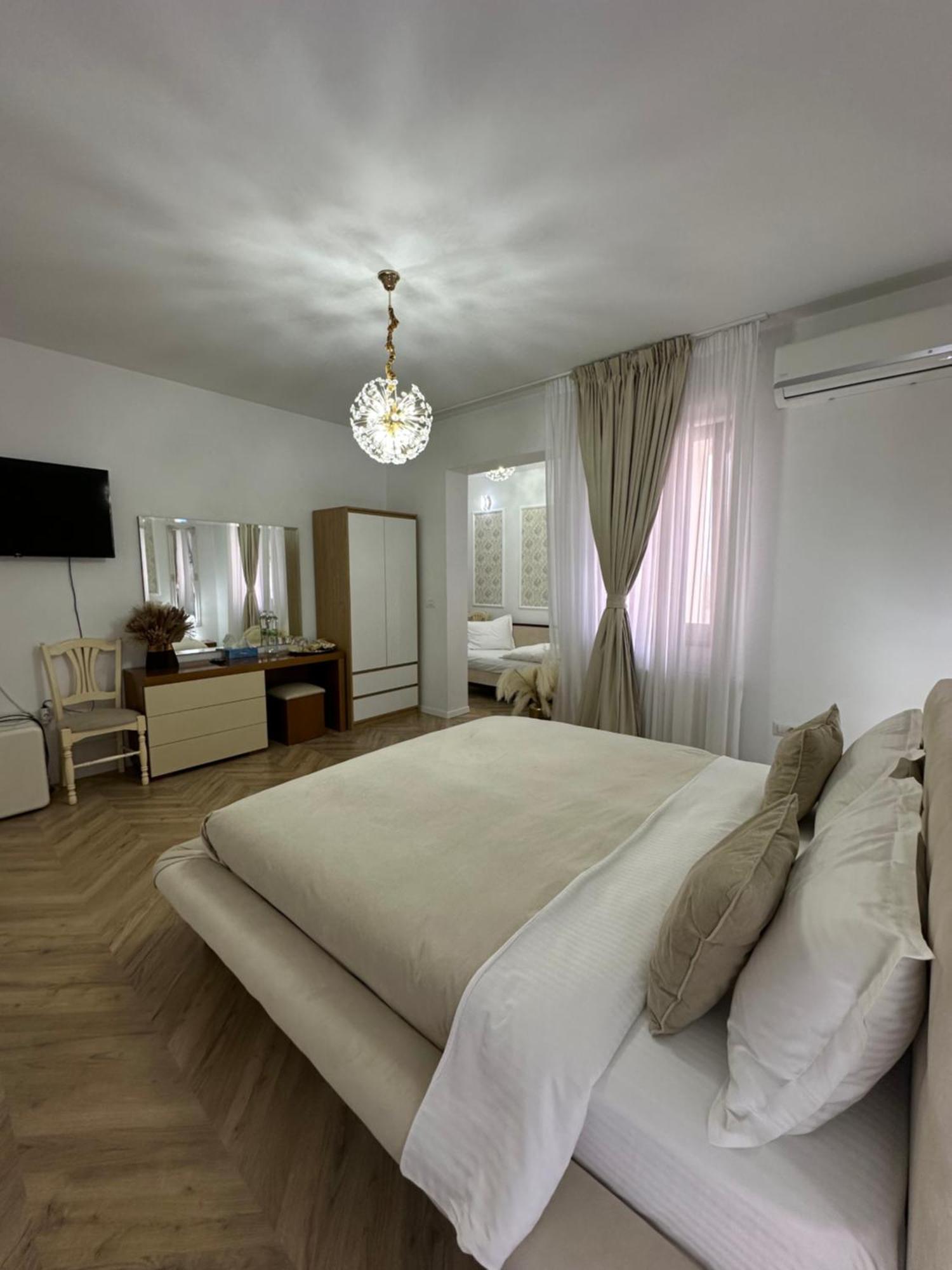 Vila Zoe Bucharestairport&Therme&Parking Otopeni Buitenkant foto