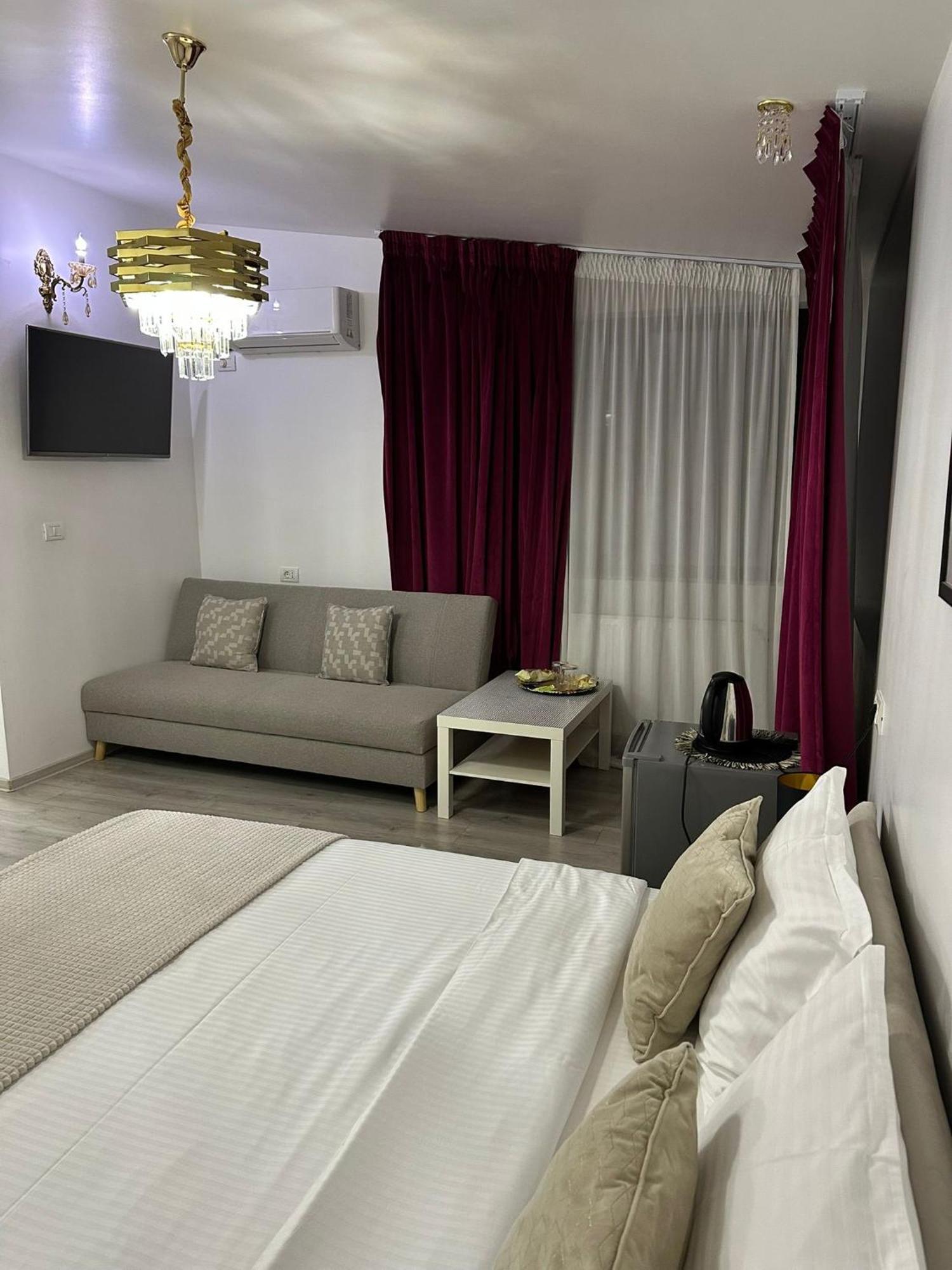 Vila Zoe Bucharestairport&Therme&Parking Otopeni Buitenkant foto